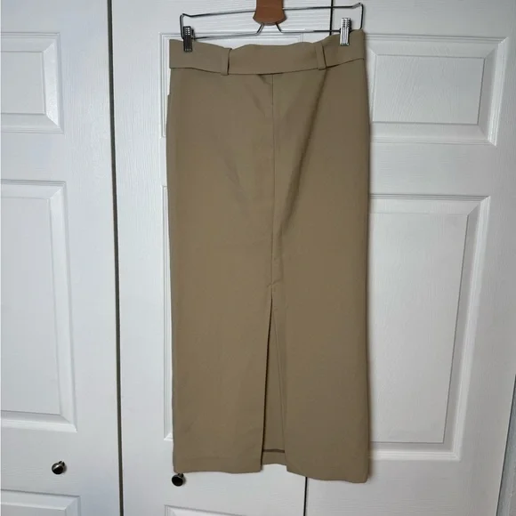 Song of Style Perdita Maxi Skirt in Latte Beige - Picture 6 of 10